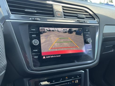Used 2024 Volkswagen Tiguan SE R-Line w/ MDO Package, Three-Row FWD image 24