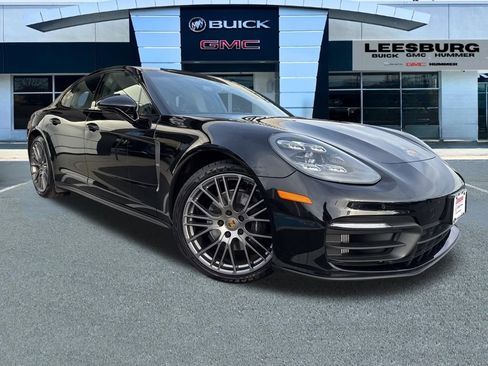Used 2022 Porsche Panamera 4 Platinum Edition image 1