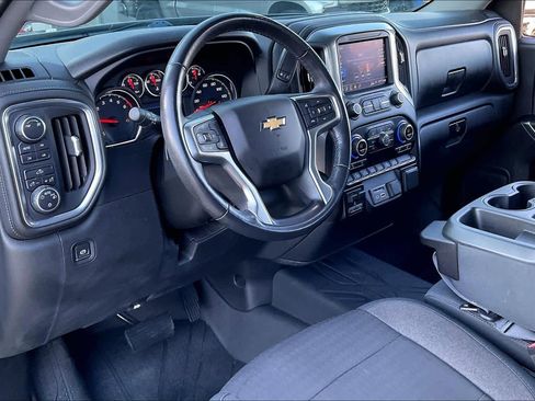 Used 2019 Chevrolet Silverado 1500 LT w/ Texas Edition AWD/4WD image 15