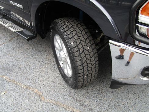 Used 2022 RAM 2500 Laramie AWD/4WD image 34
