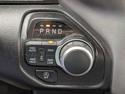 Used 2022 RAM 1500 Big Horn AWD/4WD image 24
