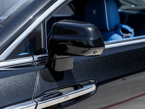 New 2025 Rolls-Royce Spectre image 17