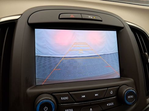 Used 2015 Buick LaCrosse Premium image 14