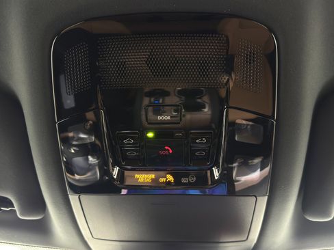 Used 2025 Lexus RX 350 Premium image 34