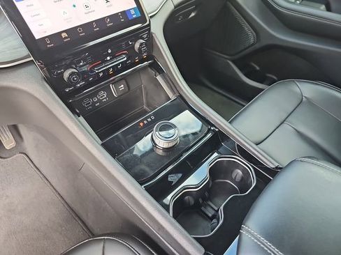 Used 2023 Jeep Grand Cherokee Limited w/ Trailer Tow Prep Group (B) image 31