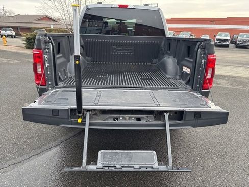 Used 2022 Ford F150 XLT w/ XTR Package image 14