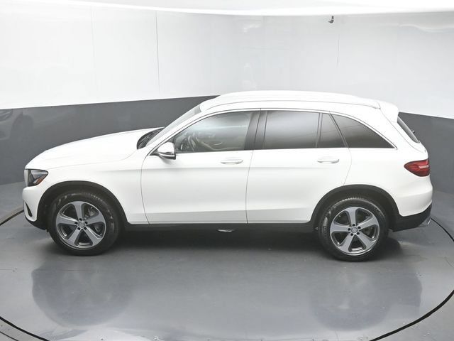Used 2017 Mercedes-Benz GLC 300 4MATIC image 46