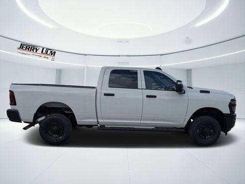 New 2026 RAM 2500 Tradesman AWD/4WD image 2