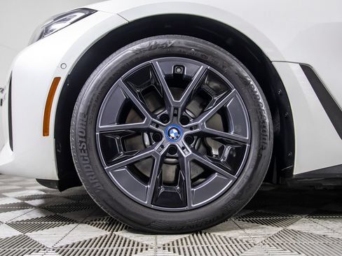 Used 2023 BMW i4 eDrive40 RWD image 37