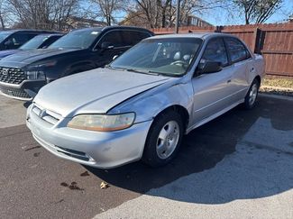 Used 2001 Honda Accord EX video 3