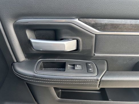 Used 2024 RAM 2500 Big Horn w/ Bed Utility Group image 14