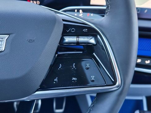 New 2025 Cadillac Optiq Sport 1 image 22