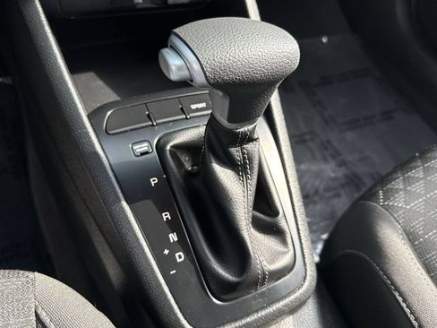 Used 2023 Kia Rio S FWD image 19