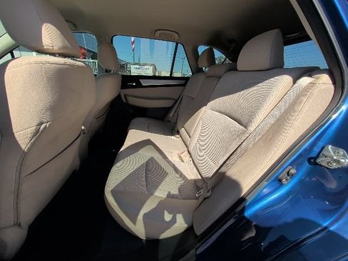 Used 2016 Subaru Outback 2.5i Premium w/ Popular Package #1 AWD/4WD image 5