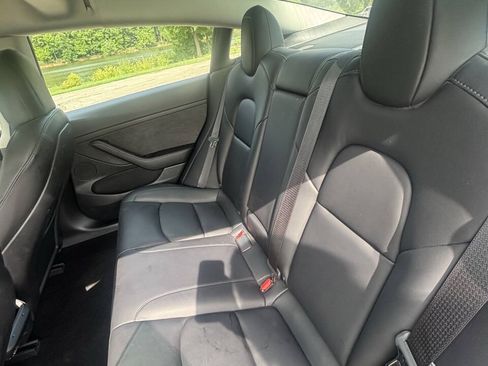 Used 2022 Tesla Model 3 RWD image 15