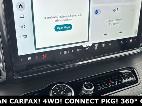 Used 2025 Ford Expedition Platinum image 17