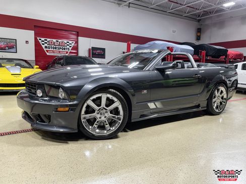 Used 2007 Ford Mustang GT RWD image 1