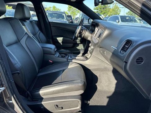 Used 2023 Dodge Charger SXT w/ Plus Group RWD image 11