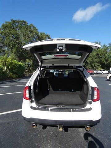 Used 2011 Ford Edge Limited w/ 302A Rapid Spec Order Code FWD image 14