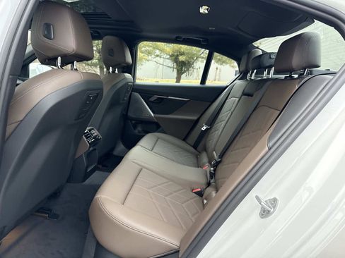 New 2026 BMW 530i xDrive 530i xDrive w/ Premium Package image 15