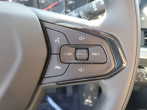 New 2026 Chevrolet Trax LS w/ Driver Confidence Package image 27