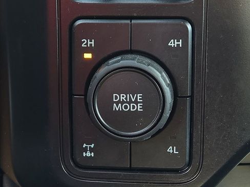 Used 2026 Ford F250 Lariat w/ Chrome Package image 15