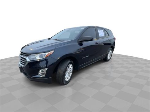 Certified 2020 Chevrolet Equinox LS w/ LS Convenience Package image 4