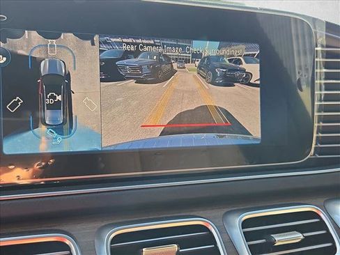 New 2026 Mercedes-Benz GLS 580 4MATIC image 12