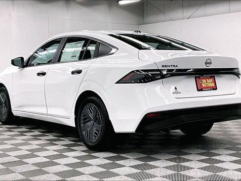 New 2027 Nissan Sentra S w/ Floor Mat Package FWD image 4