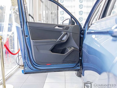 Used 2020 Volkswagen Tiguan SEL image 31