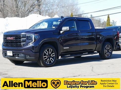Used 2024 GMC Sierra 1500 Elevation image 1