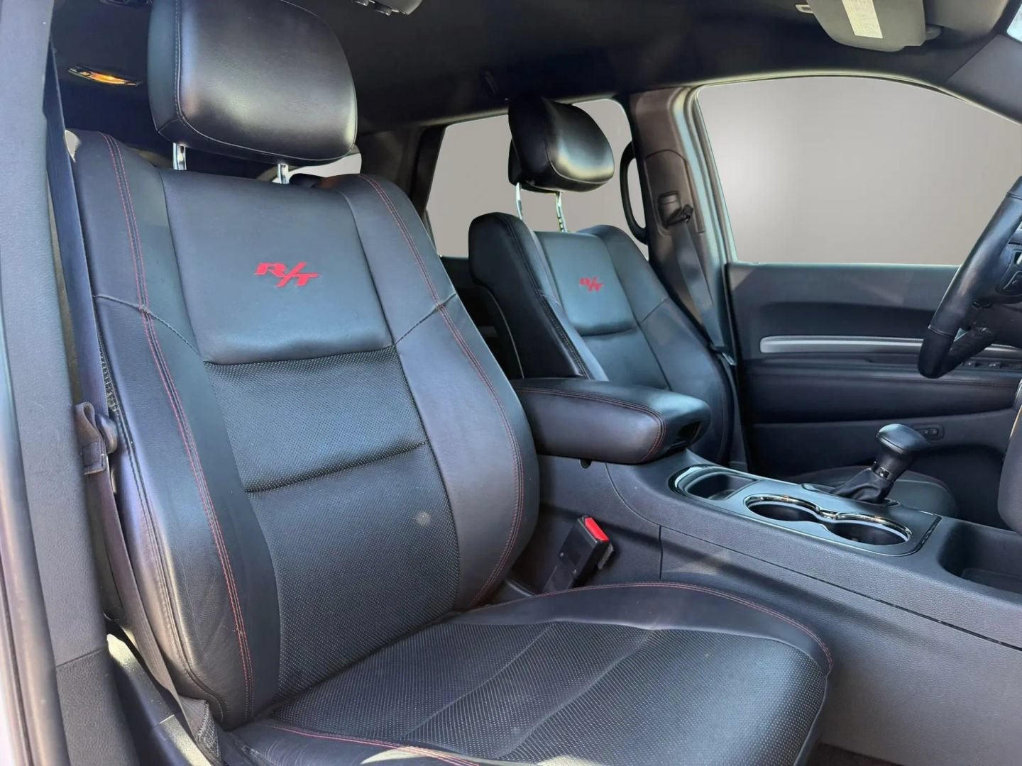 Used 2018 Dodge Durango R/T w/ Blacktop Package RWD image 17