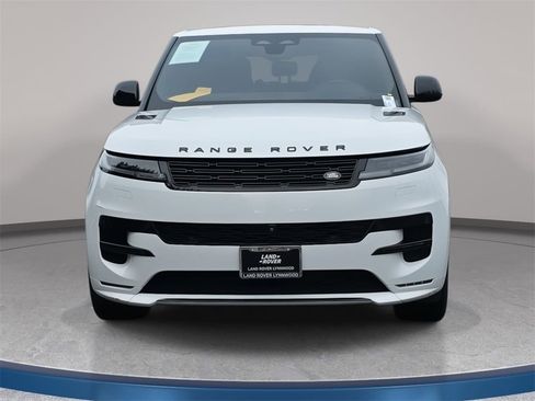 Used 2024 Land Rover Range Rover Sport Dynamic SE image 2
