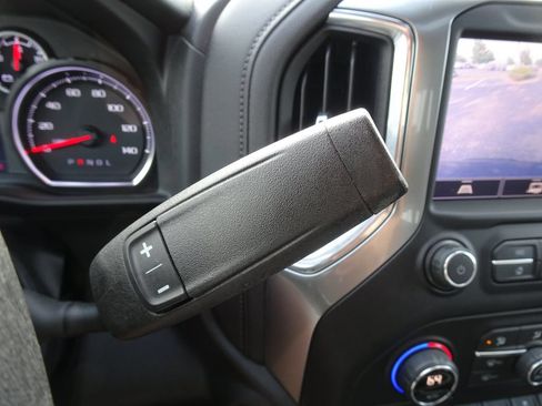 Used 2021 Chevrolet Silverado 1500 LT Trail Boss w/ Convenience Package II AWD/4WD image 20
