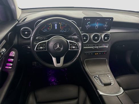 Used 2022 Mercedes-Benz GLC 300 4MATIC image 17