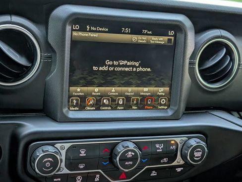 Used 2021 Jeep Wrangler Unlimited Sahara AWD/4WD image 23
