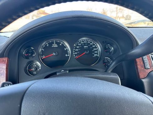 Used 2008 Chevrolet Silverado 1500 LTZ w/ Suspension Package, Off-Road AWD/4WD image 15