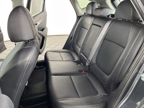Used 2024 Kia Seltos EX AWD/4WD image 39