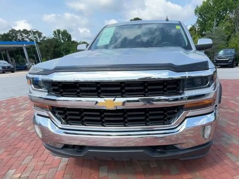 Used 2017 Chevrolet Silverado 1500 LT w/ All Star Edition AWD/4WD image 4