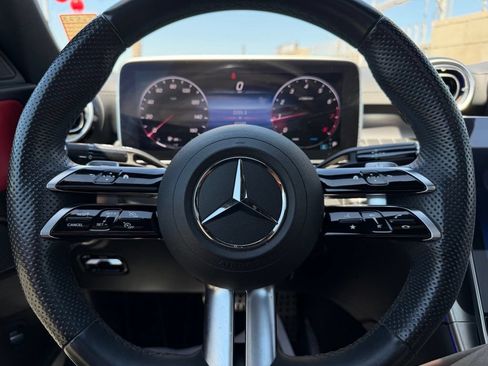 Used 2023 Mercedes-Benz C 300 Sedan image 23