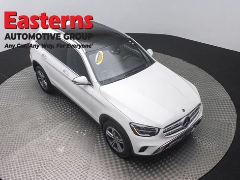 Used 2020 Mercedes-Benz GLC 300 4MATIC w/ Multimedia Package image 3