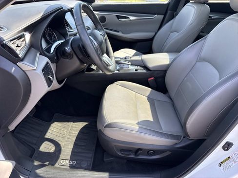 Used 2023 INFINITI QX50 Luxe AWD/4WD image 29