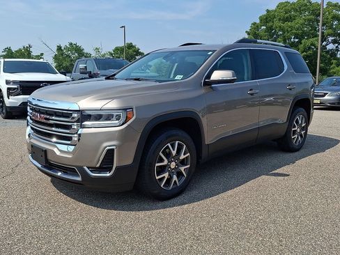 Used 2023 GMC Acadia SLE w/ Driver Convenience Package AWD/4WD image 6