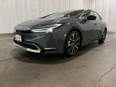Certified 2024 Toyota Prius Prime Premium FWD image 25