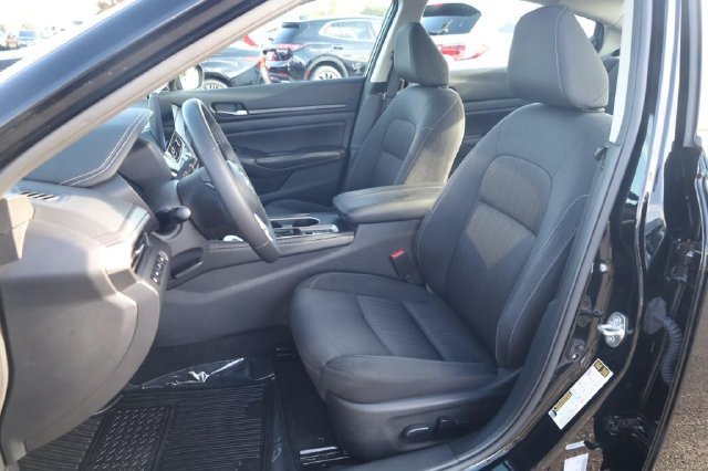 Certified 2025 Nissan Altima 2.5 SV w/ SV Premium Package FWD image 19
