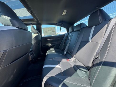 New 2025 Toyota Camry Hybrid AWD/4WD image 21