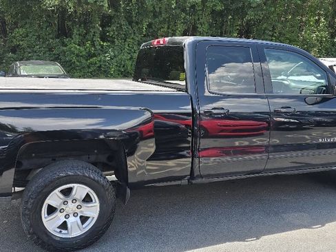 Used 2016 Chevrolet Silverado 1500 LT w/ All Star Edition AWD/4WD image 5