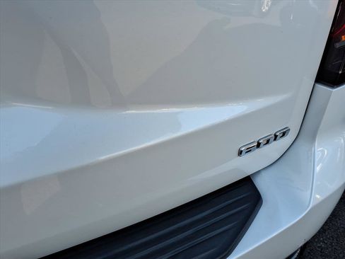 Used 2021 Cadillac Escalade ESV Sport w/ Driver Assist Tech Package image 11