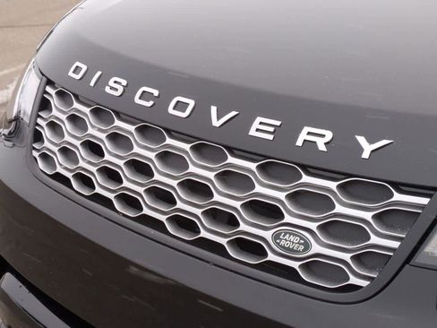 New 2026 Land Rover Discovery Limited Edition image 12