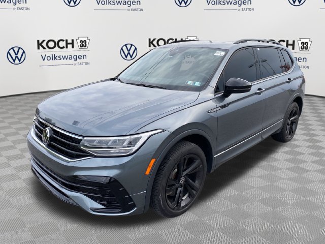 Used 2024 Volkswagen Tiguan SE R-Line AWD/4WD image 12